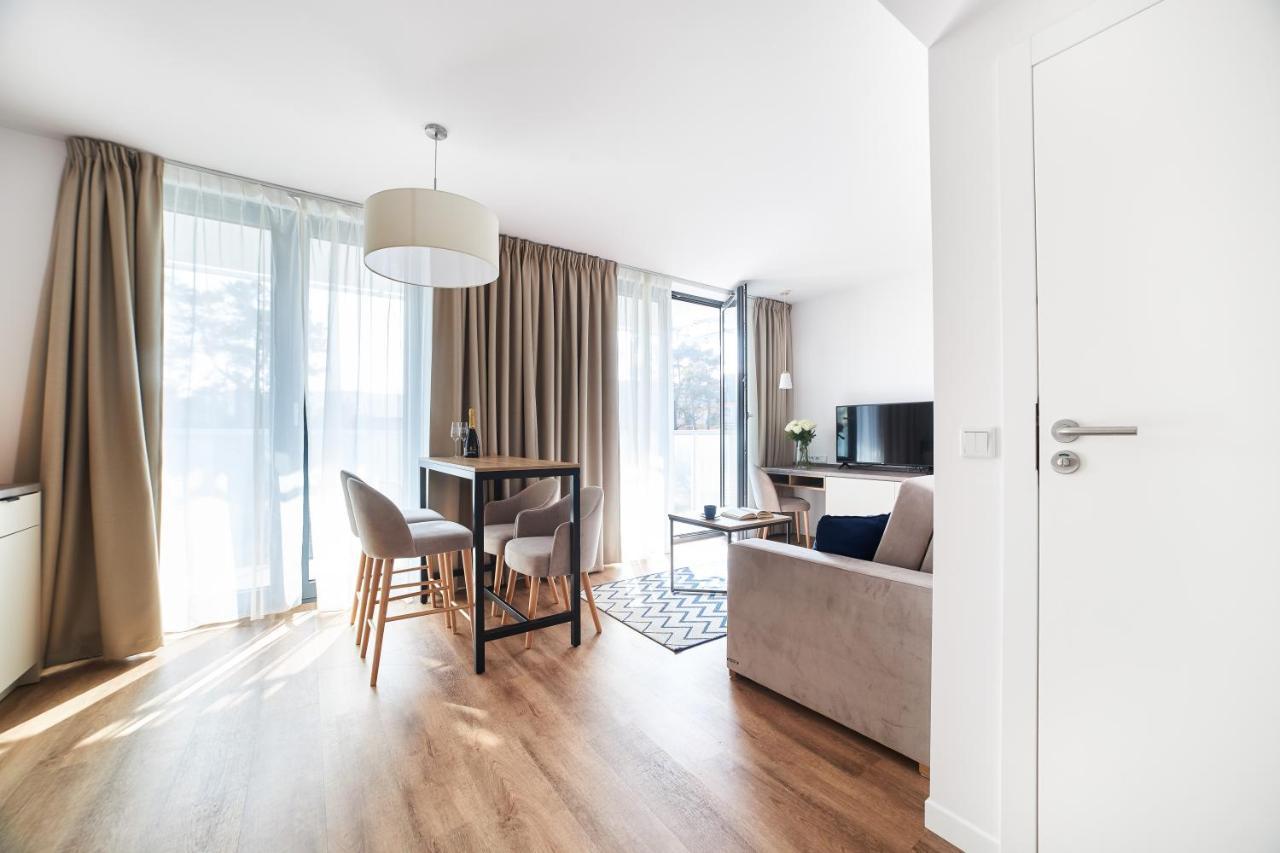 Jantaris Mielno Apartamenty Przy Plazy Exterior photo