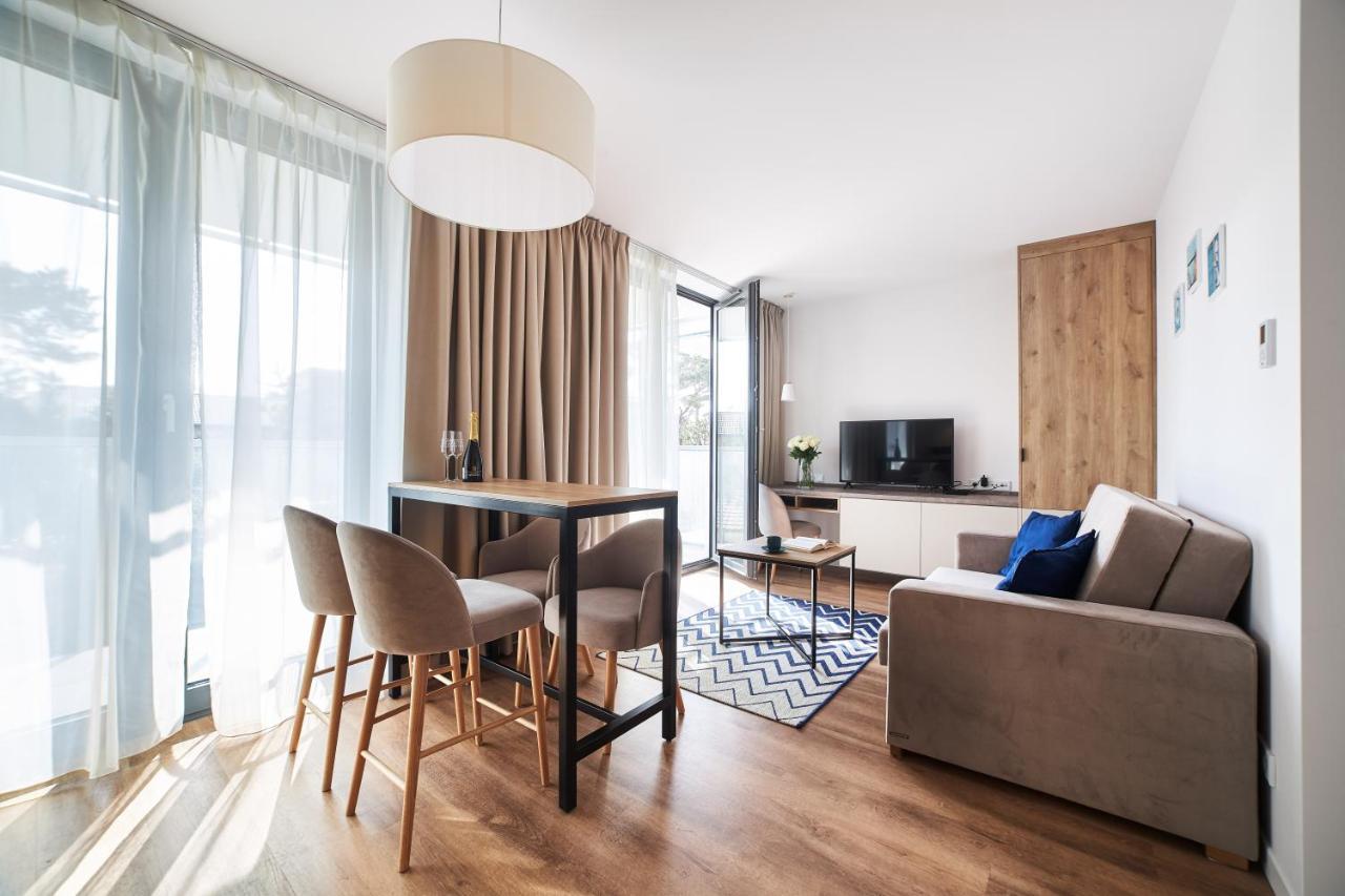 Jantaris Mielno Apartamenty Przy Plazy Exterior photo